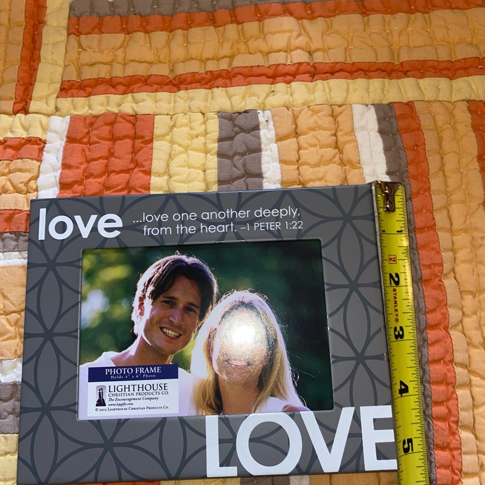 Picture frame - Picture 2 of 4